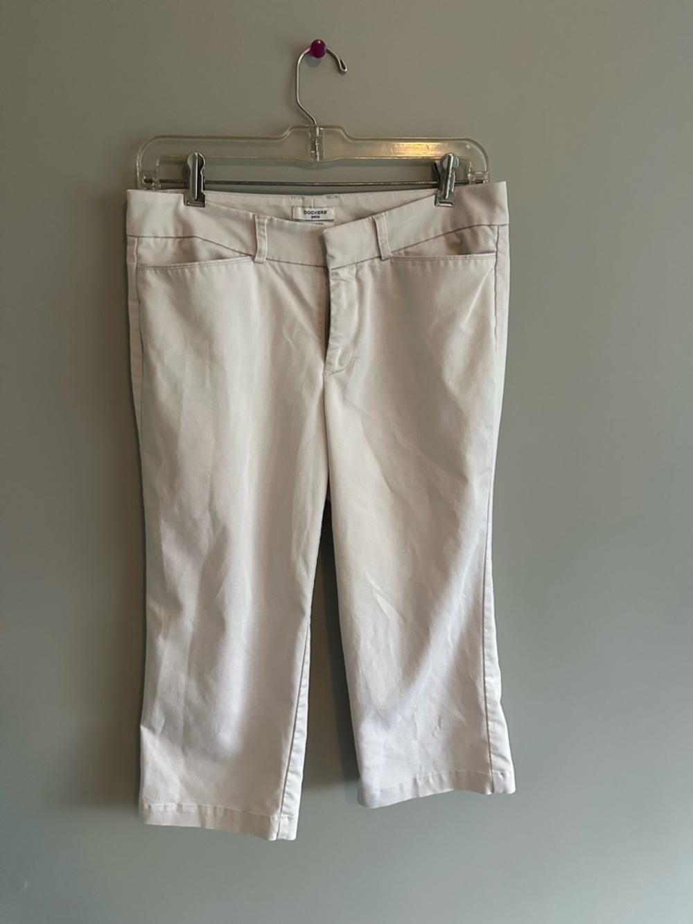 Woman’s Beige Capris Dress Pants